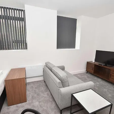 Modern - Sleeps 4 Bradford (West Yorkshire)